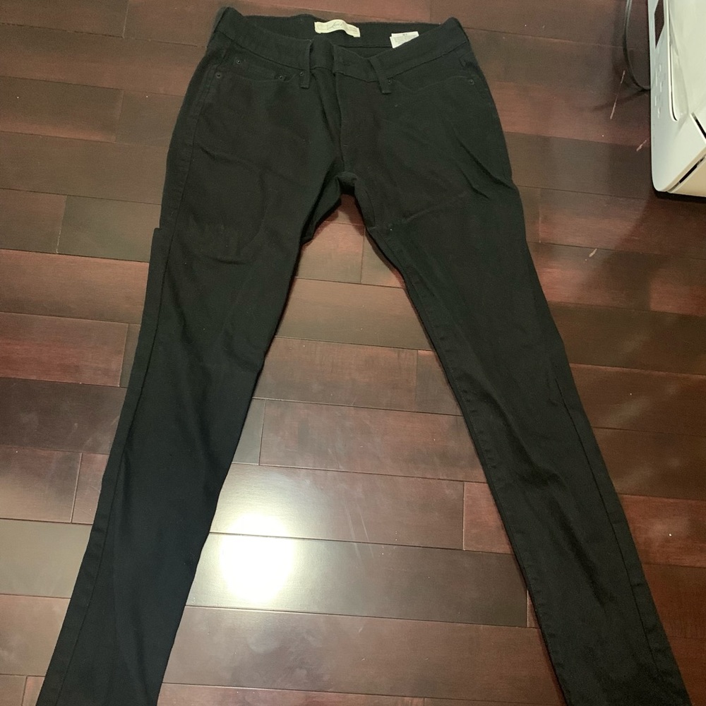 Levi’s Black Jeans
